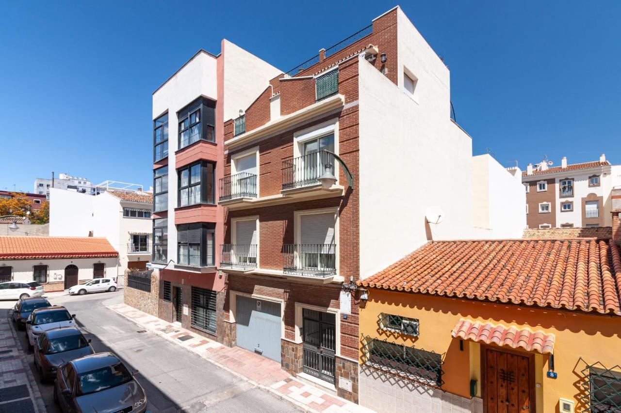 Sea & Wave Adela Boutique Apartment Malaga Bagian luar foto